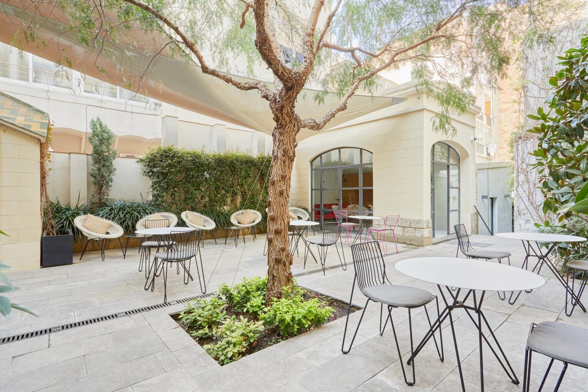 Le Palacete Powered By Sonder Barcelona Exterior photo