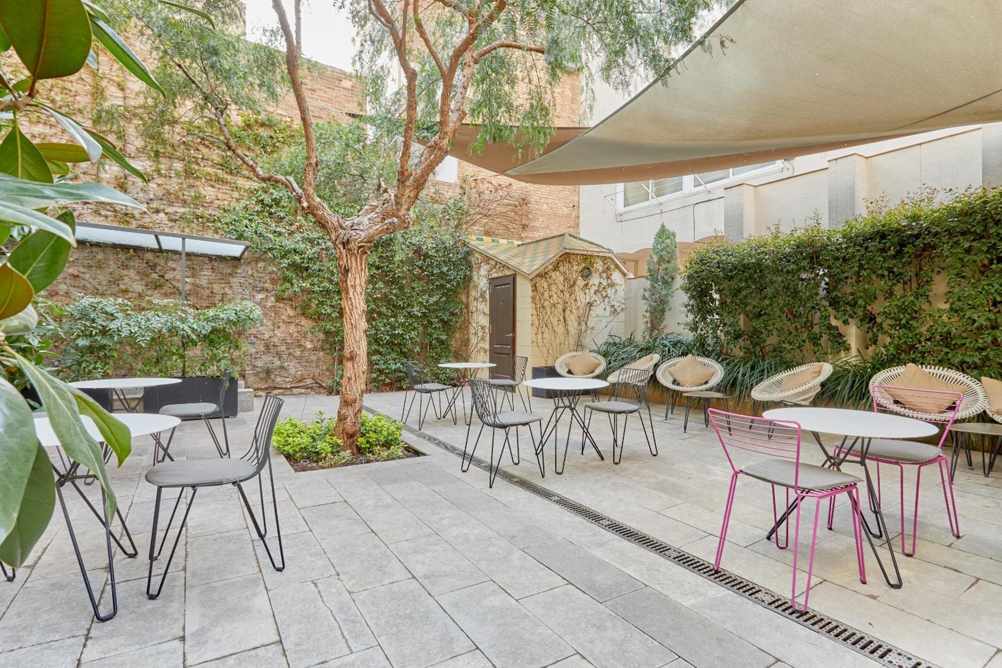 Le Palacete Powered By Sonder Barcelona Exterior photo