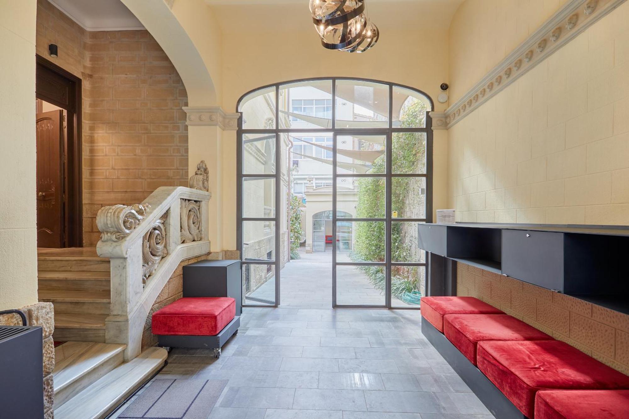 Le Palacete Powered By Sonder Barcelona Exterior photo