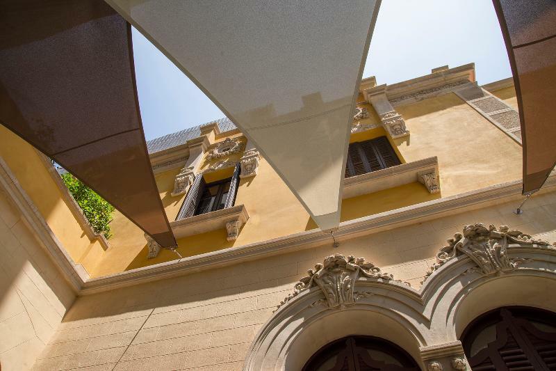 Le Palacete Powered By Sonder Hotel Barcelona Exterior photo